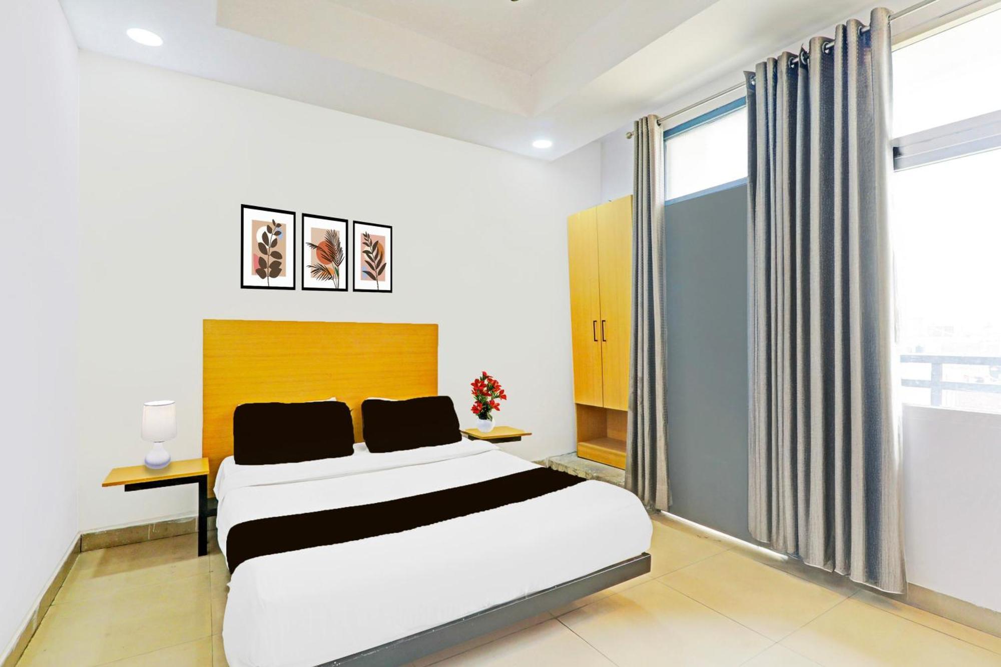 Super Hotel O Jankipuram Near Sahara State Formerly Basera Homes Hasanganj Buitenkant foto