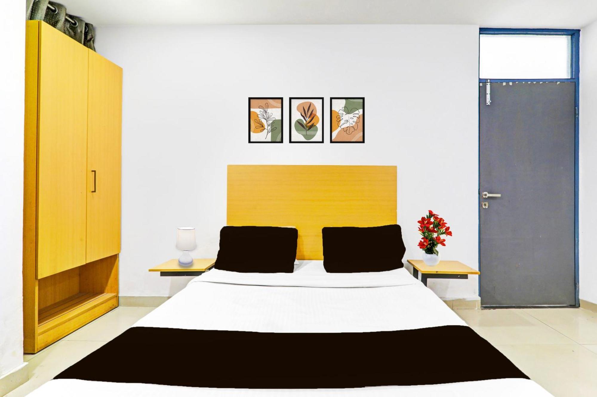 Super Hotel O Jankipuram Near Sahara State Formerly Basera Homes Hasanganj Buitenkant foto