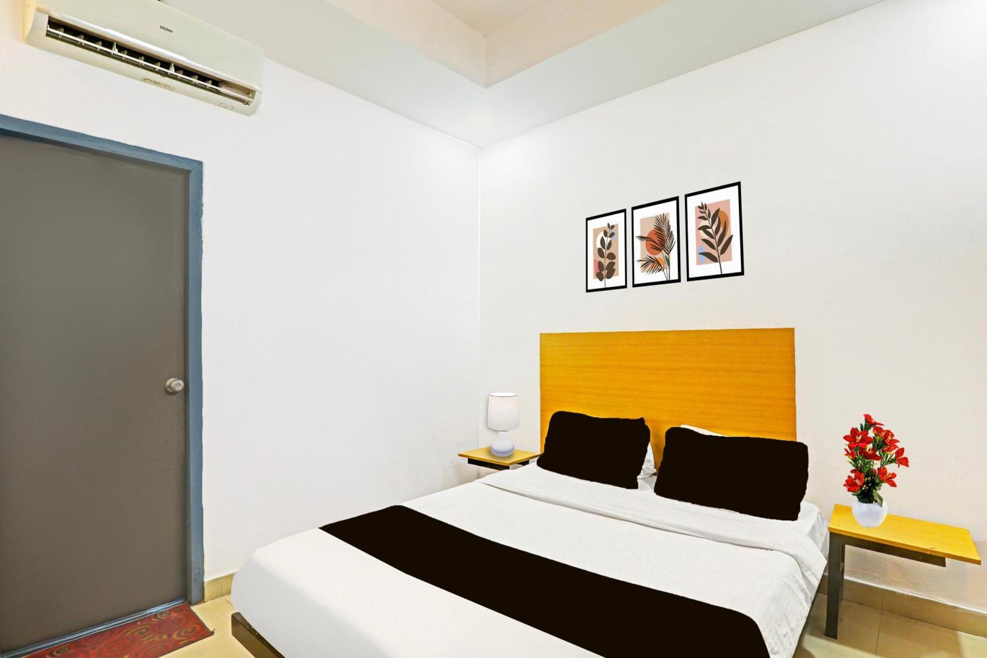 Super Hotel O Jankipuram Near Sahara State Formerly Basera Homes Hasanganj Buitenkant foto