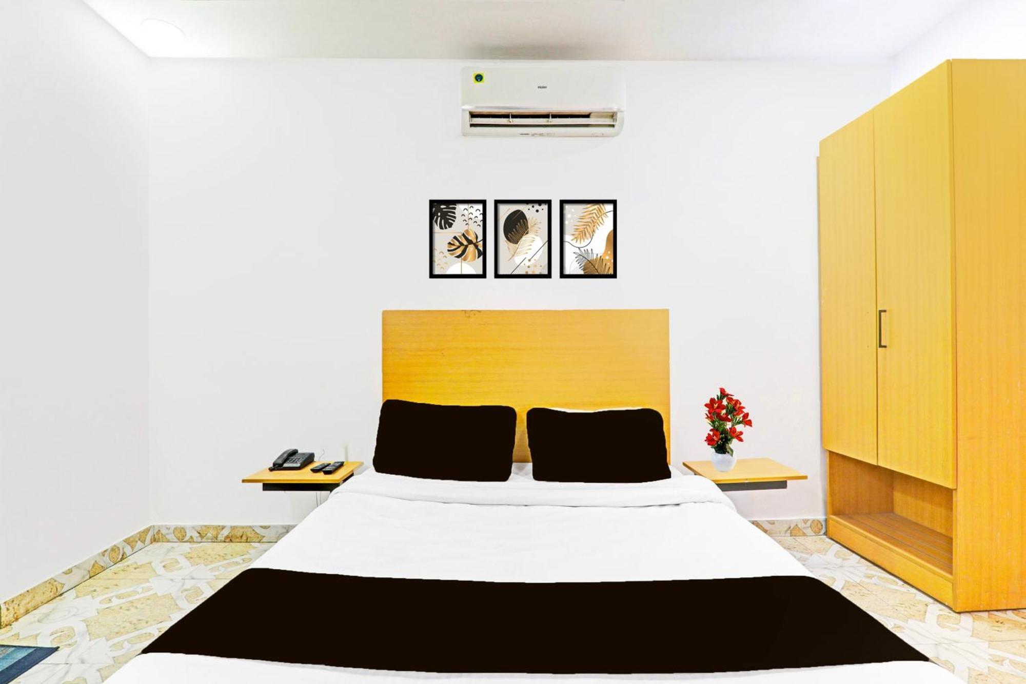 Super Hotel O Jankipuram Near Sahara State Formerly Basera Homes Hasanganj Buitenkant foto