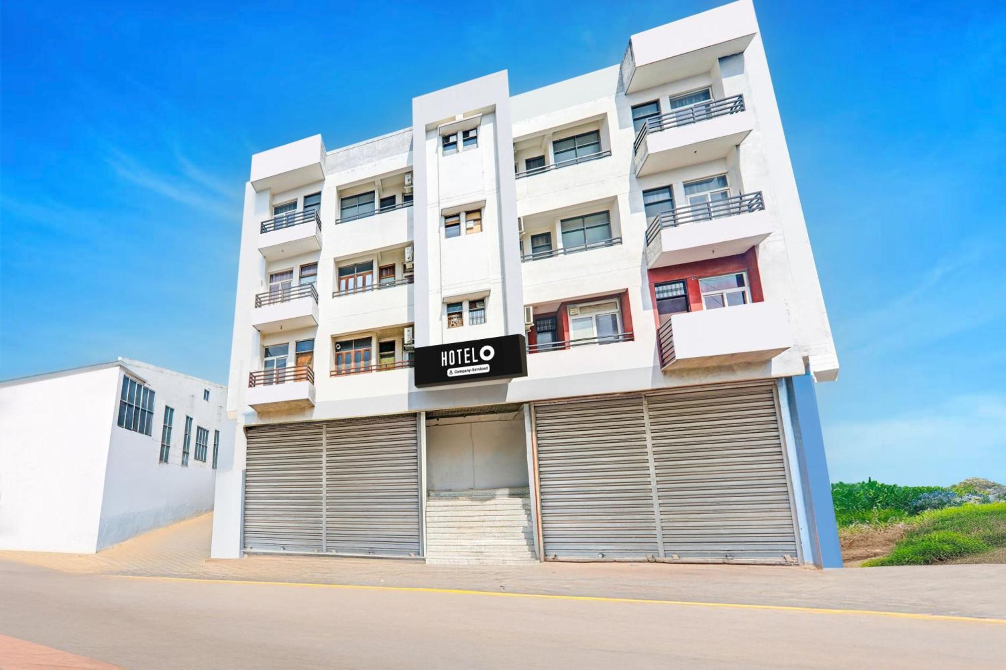 Super Hotel O Jankipuram Near Sahara State Formerly Basera Homes Hasanganj Buitenkant foto